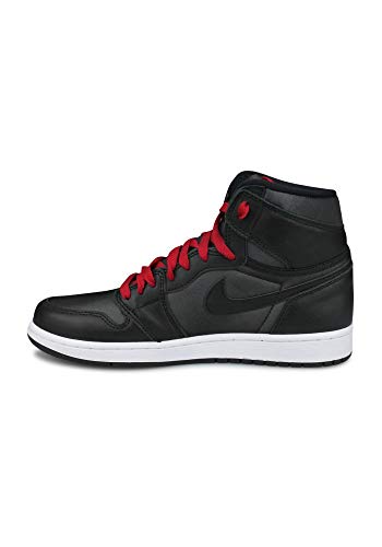 Image of Nike Men's Air Jordan 1 Retro High OG Sneaker
