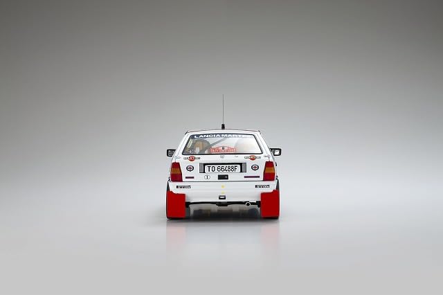1/18 京商 ランチア デルタ HF インテグラーレ マルティニ6 51milX+NgBL._AC_SY200_QL15_.jpg