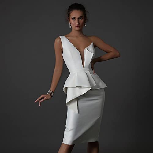 Robe chic unie pour soirée d'été et escapades bohèmes en bord de mer