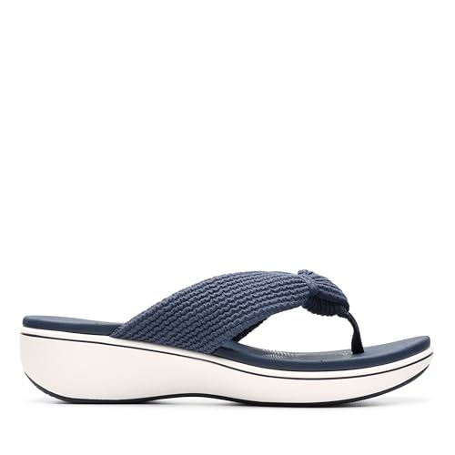 Image of Clarks Women's BreezeRae Erin Cloudsteppers Flat Sandal