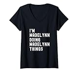 Photo Gallery donna sono madelynn que fa cose di madelynn maglietta con collo a v Photo Gallery donna sono madelynn que fa cose di madelynn maglietta con collo a v