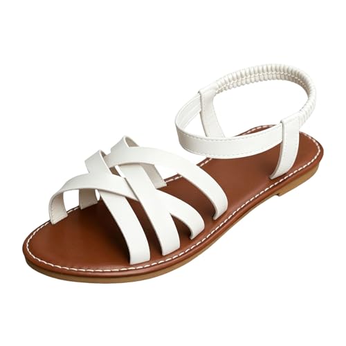 Chaussures femme élégantes et sandales plates au style minimaliste épuré