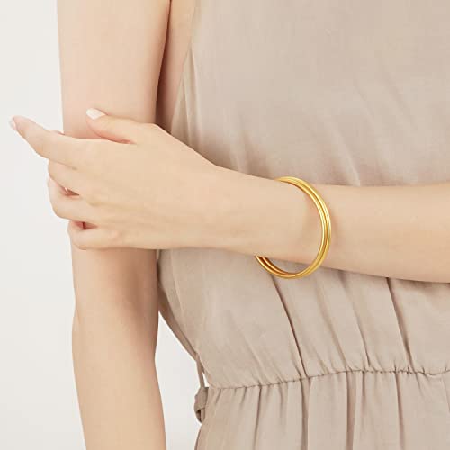 CHOW SANG SANG Cultural Blessings 999.9 24K Solid Gold Price-by-Weight Gold Matte Finished Slip-On Bangle for Women 92289K3