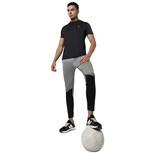 Image of Campus Sutra Men's Regular Fit Mid Rise Jeans