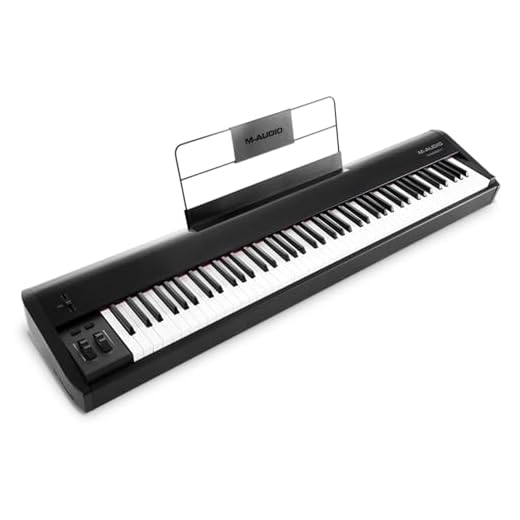 M-Audio Hammer 88 - Teclado controlador USB/MIDI profesional con 88 teclas de acción martillo y paquete de software