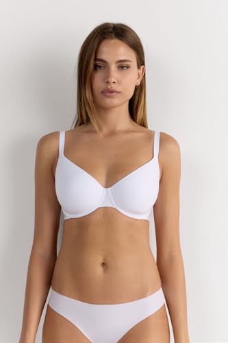 Woman's Francesca Ultimate T-Shirt Balconette Bra2