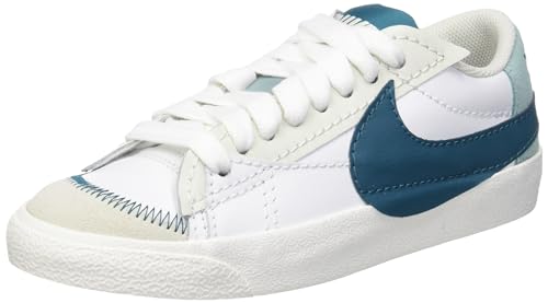 Nike Women's Blazer Low '77 Jumbo Sneaker
