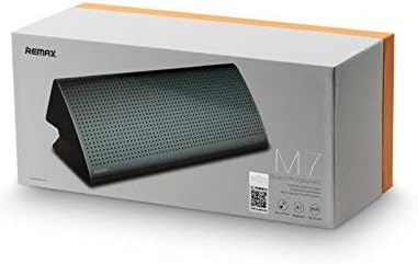 Remax RB-M7 Bluetooth Speaker packaging box