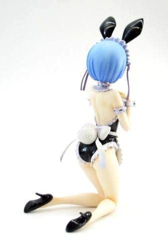 フリーイング　Re：ゼロから始める異世界生活　レム　生足バニーver 新品 Re：ゼロから始める異世界生活 レム 生足バニーVer.2nd 1/4 完成