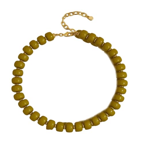 Collier de perles réglable pour ajuster parfaitement votre bijou sur un col décontracté ou formel