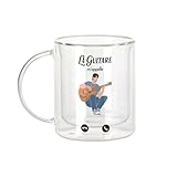 IMPRIMÉ EN FRANCE : Une fabrication soignée. Ce mug en verre est personnalisé dans notre atelier en France. Le motif La Guitare M'Appelle Musique Loisir est appliqué par sublimation, jouant avec la transparence du verre pour un rendu moderne et élégant.