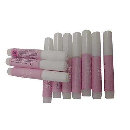 La forte colla adesiva per unghie farà in modo che...