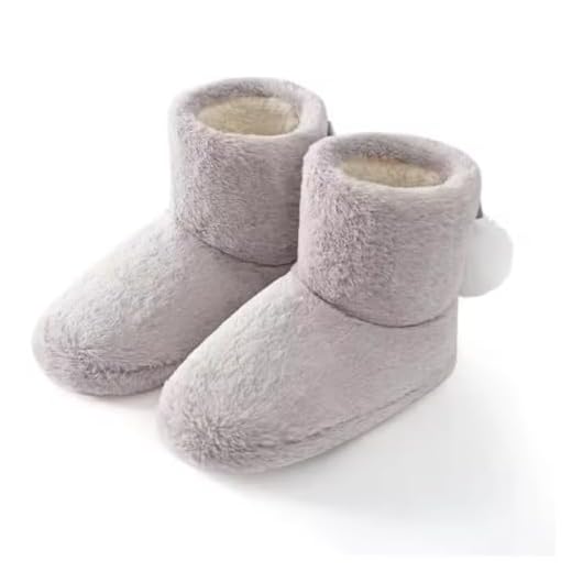 Pantufa Bota Feminina Adulto Polar Super Quentinha com Pom Pom Toda forrada Solado Antiderrapante Cor cinza