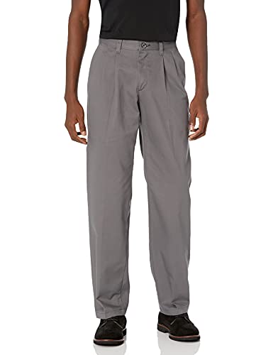LEE Men's Stain-Resistant Relaxed-Fit Pleated Pant