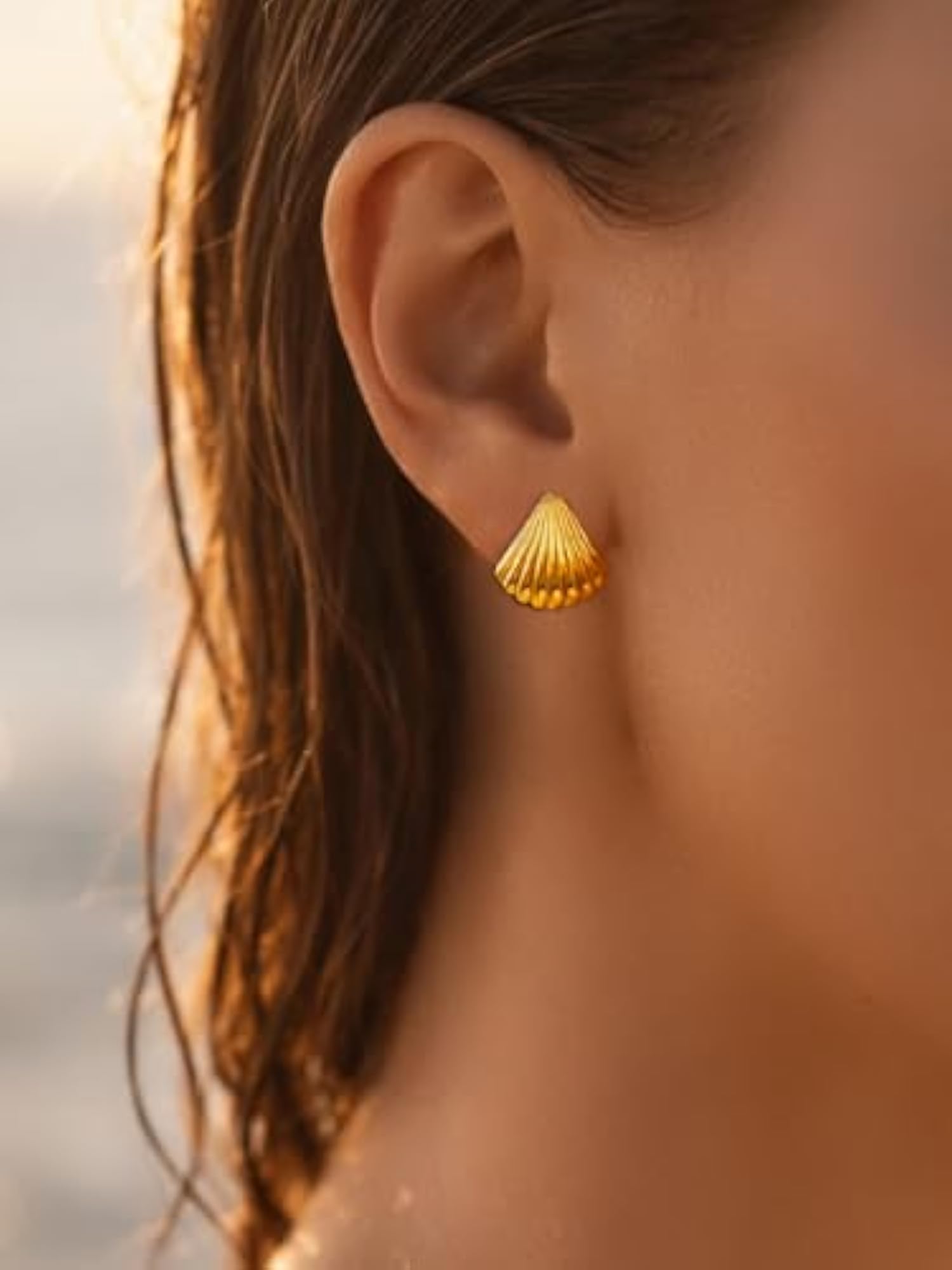 Women's Gold Plated Shell Shaped Stud Earrings, Western Style