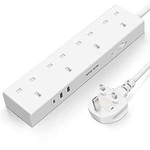 5M Extension Lead With USB Slots, Mscien 4 Way Outlets Power Strip With 1 USB-C And 2 USB Ports, Overload Protection Long Extension Cord Plug Extension Socket For Home Office, White