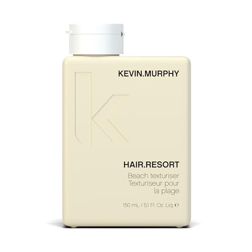 Look de plage avec Kevin.Murphy Hair.Resort lotion boucles pour tous cheveux