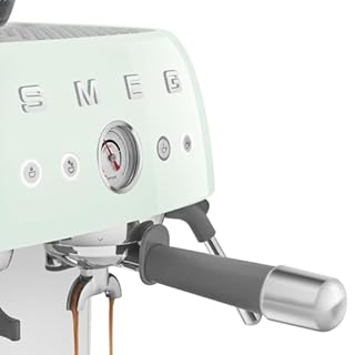Smeg EGF03PGUK Espresso Coffee Machine with Grinder, 20 Bar Pump, 2.4L, 1650W, Pastel Green