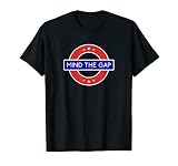 Social Distancing, London souvenir, cool gift tee, christmas and new years eve travel to england, great britain, united kingdom, anglophile, royal family, brexit, majestic, big ben, clock, union jack flag, british flag