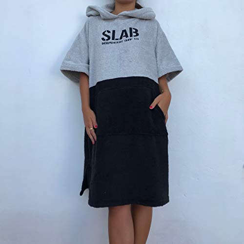 Slab-Poncho Toalla Grey and Black Talla S/M