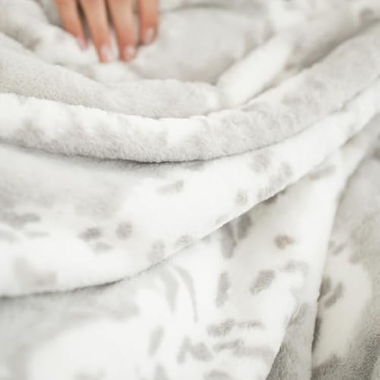 Minky Designs Arctic Lynx Minky Blanket Ultra Soft Faux Fur Throw Blanket for Couch, Bed & Home Fluffy, Warm & Luxurious Posh Collection (X-Large, 60x84)