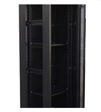 Armadio Rack Pavimento 19" 42U 800x800 con accessori GTLAN