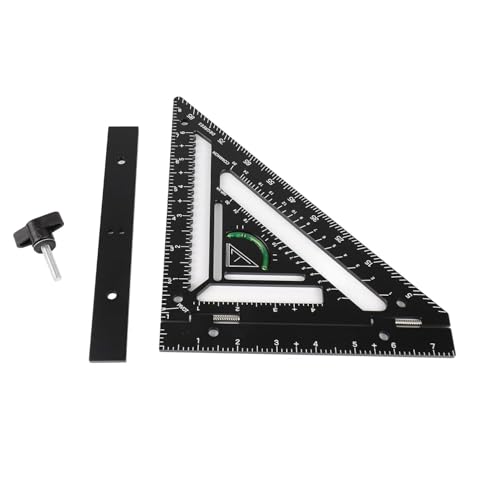 Règle triangulaire pour la menuiserie et l'aménagement intérieur de structures de bois