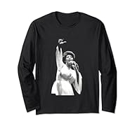 Fans of iconic music photography will love our officially licensed range of Simon Fowler Photography clothing and accessories! Officially Licensed Simon Fowler Photography merchandise featuring the Queen Of Soul Aretha Franklin design. Copyright Simo...