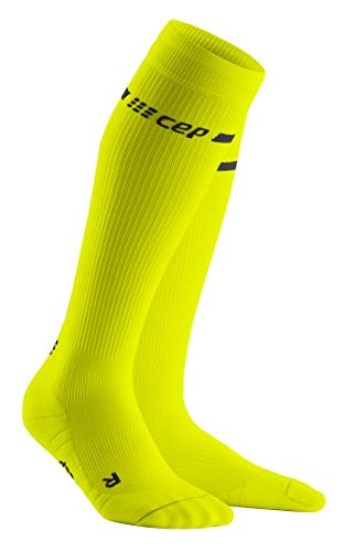 CEP - NEON COMPRESSION SOCKS für Herren | Laufsocken mit Kompression für mehr Leistung in neon gelb | Größe V Cover