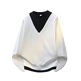 Design a scollo rotondo che offre comfort e facilità di abbinamento per un utilizzo quotidiano e casual