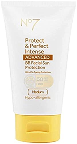 No7 ochrona i perfekcyjna intensywna ochrona twarzy BB SPF50 Medium 50 ml