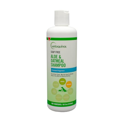 Vetoquinol Aloe & Oatmeal Shampoo - Gentle & Moisturizing Formula for Dogs & Cats - Pet Shampoo for Deep Cleansing - Paraben-Free Coat Care for All Skin Types - 16oz