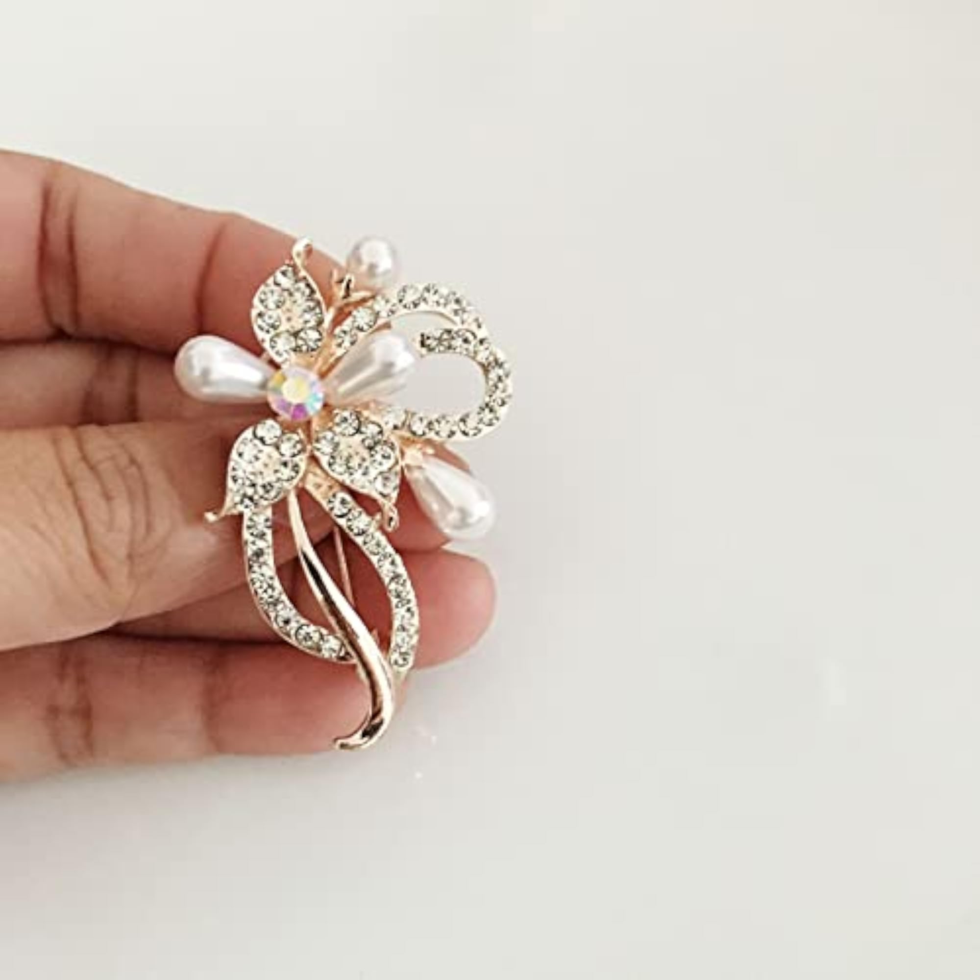 Floral Design Gold Colour Brooch Pin for Women