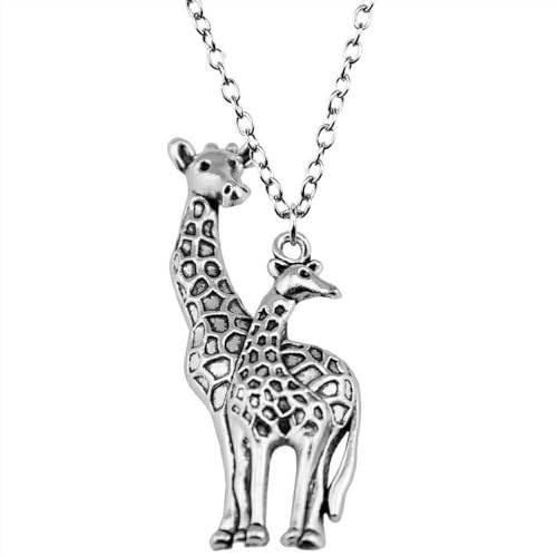 Collier pendentif girafe grand format 54x22mm aux finitions soignées pour adulte