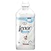 Lenor Weichspüler, Flauschige Wäsche, 68 Waschladungen, Sensitiv für sensible Haut und Babyhaut (1.7 L)