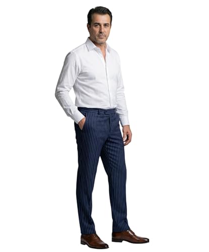 Costume croisé bleu marine à rayures pour vos rendez-vous d'affaires
