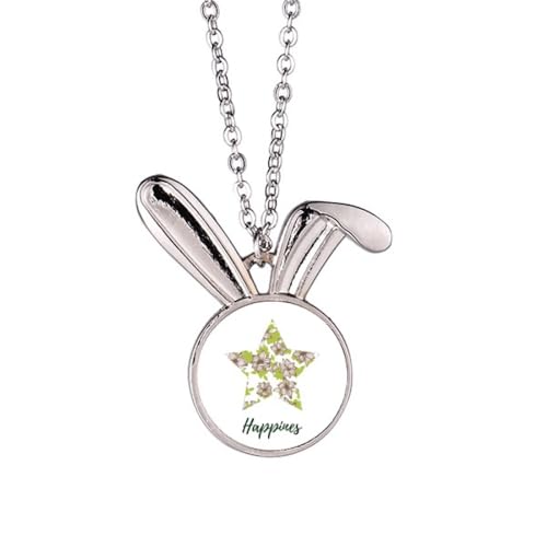 Collier lapin et fleur marron clair, le bijou discret contre les looks ternes