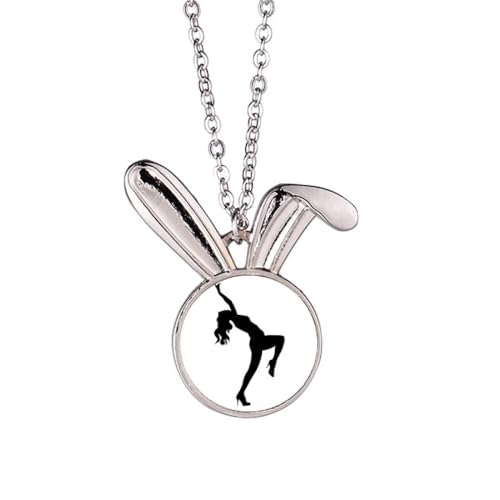 Collier lapin et pendentif élégant pour sublimer vos tenues décontractées