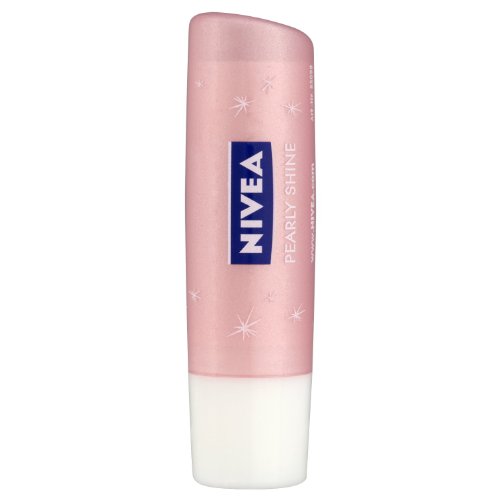 balsamo labial con color nivea