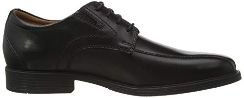 Image of Clarks Men's Whiddon Pace Oxford