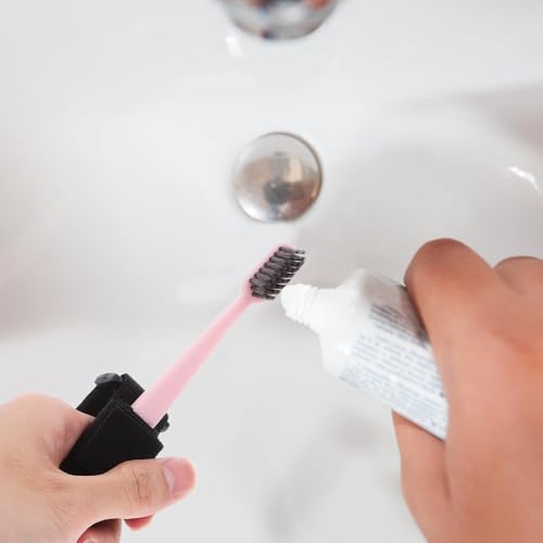 Brosse à dents poils souples avec sangle pour préhension difficile