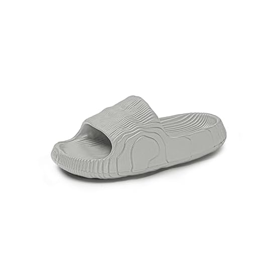 Negash Chinelos Cloud Slides para homens e mulheres, chinelos de travesseiro com sola antiderrapante grossa, sandálias confortáveis de recuperação de espuma vinílica acetinada para ambientes internos