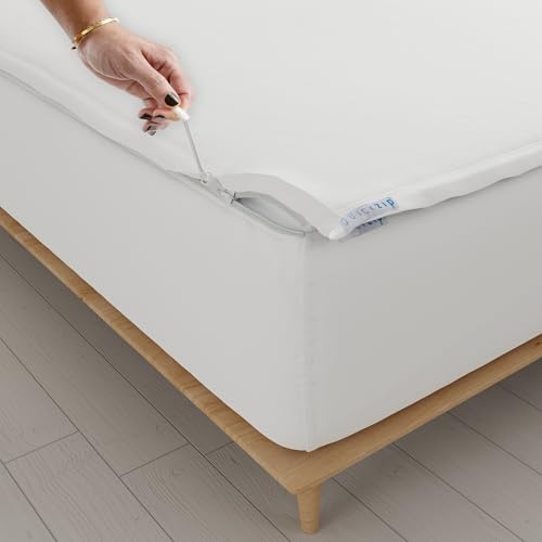 Image of QuickZip Fitted Plus Spare Bundle: 1 Fitted Sheet (Base + Zip Sheet) & 1 Zip Sheet - Easy to Change, Won't Pop Off - Soft Sateen 400 TC 100% Cotton - 15 inch Deep Pockets RV King Size - White