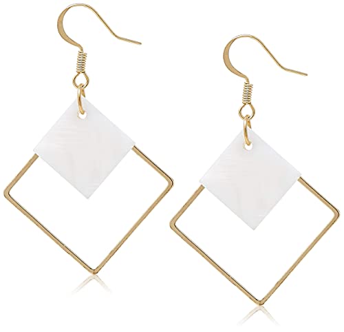 Boucles d'oreilles pendantes carrées plaquées or 14 carats en forme de coquillage blanc - Bijoux géométriques pour femme et fille - Cadeau de Saint-Valentin, anniversaire, fête des mères, Noël (doré)…