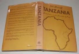 Hardcover Tanzania: Local Politics and the Structure of Power. Book