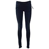 G-Star hat diese Evolution aktualisiert, indem sie eine moderne, detaillierte Hose mit einer reichen Geschichte entwickelt.