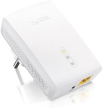 ZyXEL Powerline AV 500 Mbps 4 Port Gigabit Switch Wall-plug Adapter with PLA4205 Powerline AV 500Mbps (PLA4225KIT)