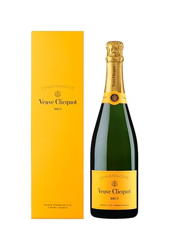 Veuve Clicquot Yellow Label Champagne Gift Box 75cl
