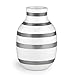 Produktbild Kähler Omaggio Vase aus Porzellan mit Streifen, Moderne Vase, rund, bauchige, skandinavisches Design Vase für Blumen, Silber, 12.5cm