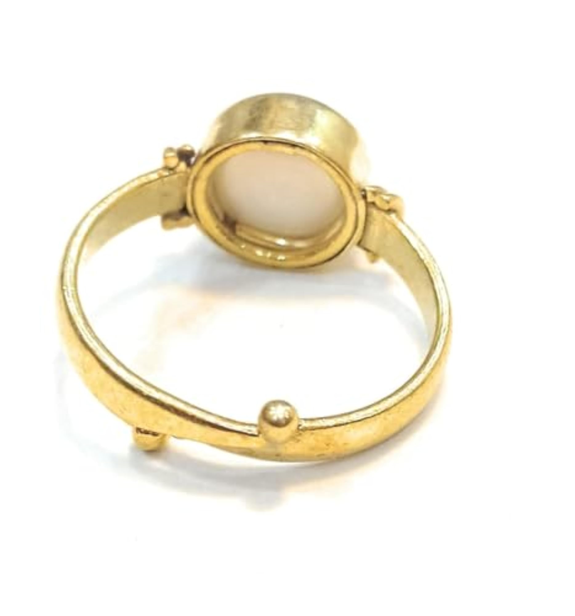 Moonstone Adjustable Ring, 5.55-6.25 Ratti Silver